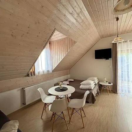 Habitación en casa particular Babilon I Studia Bobolin