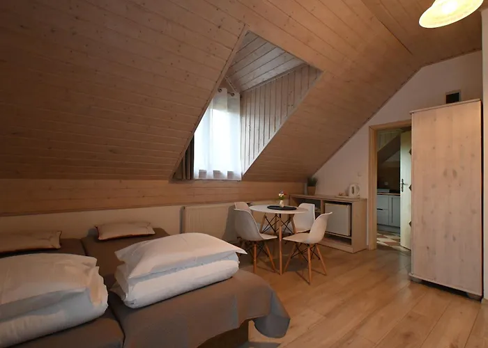 Rum i privatbostad Babilon I Studia *